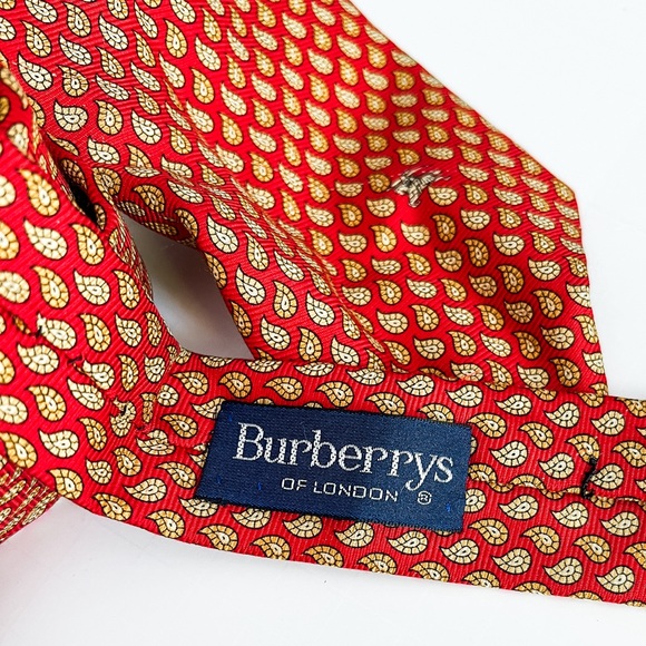 100% Silk Burberry Red Teardrop Patterned Vintage Men’s Tie - Picture 4 of 4